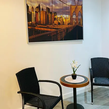 Konukevi As Alicante